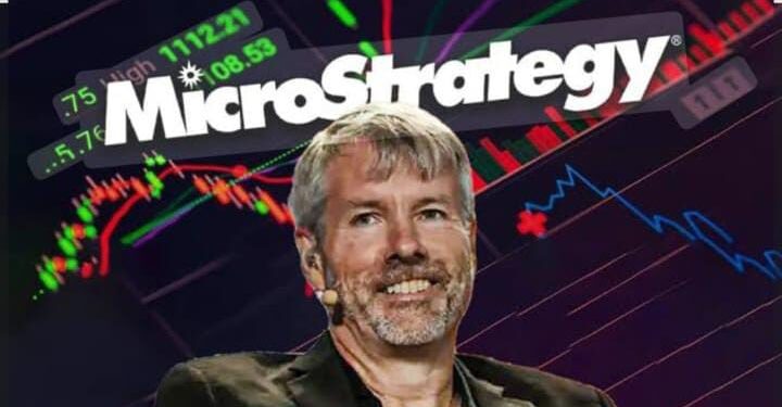 MicroStrategy obtiene histórica Calificación B- de S&P por su Estrategia de Tesorería con Bitcoin