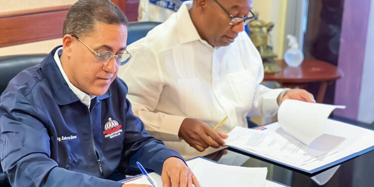 Infraestructura Escolar y UASD firman acuerdo para establecer programa de pasantías en beneficio egresados de ingeniería