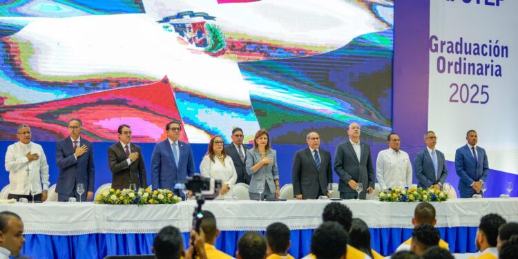 INFOTEP impulsa el progreso social y productivo de la Región del Cibao con más de mil 400 nuevos técnicos graduados