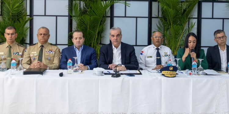Presidente Abinader encabeza reunión de seguimiento al Plan de Seguridad Ciudadana