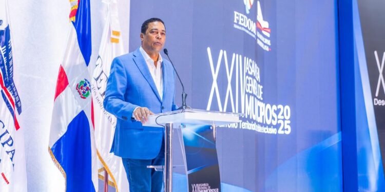 Presidente LMD afirma impulsará reformas para fortalecer gobiernos locales