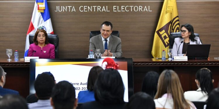 JCE cierra segundo ciclo de auditoría interna del SGI con éxito; ratifica cumplimiento de normas ISO