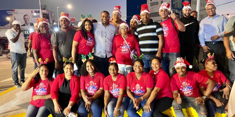 Diputado Félix Encarnación da inicio oficial a “Las Mañanitas Navideñas” en Santo Domingo Oeste