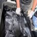 Detienen mujer en el AILA con dos láminas de cocaina camuflada en su equipaje