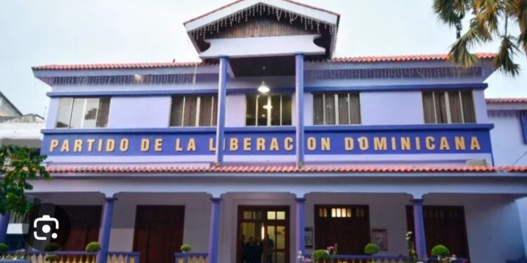 PLD atribuye al rol de oposición de la FP, marcha realizada contra “situación atraviesa RD”