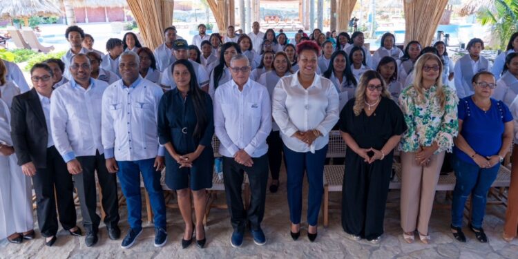 INFOTEP gradúa a 63 participantes del primer Diplomado Distintivo del Puerto de Cruceros de Cabo Rojo
