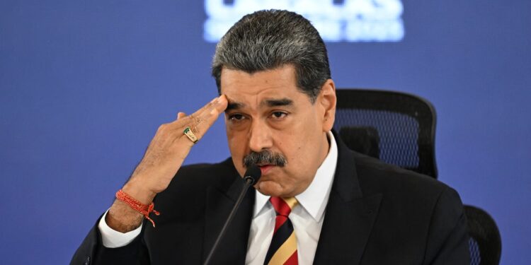 Nicolas Maduro deberá responder por cargos de narcotráfico y terrorismo dice fiscal general de EE. UU.