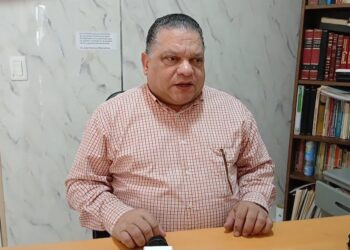 Mario Díaz hace llamado al presidente Luis Abinader para que responda a expectativas del pueblo dominicano con sustitución de funcionarios.