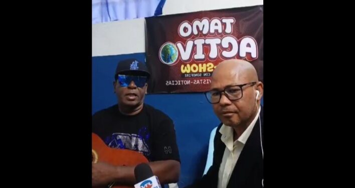 Cantatante urbano SONOFIRE cantando en ingles, y en guitarra. Para que te cures