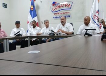 Corredor Núñez de Cáceres  anuncia un préstamo millonario a Banreservas para la adquisición de modernas unidades