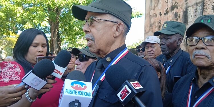 Ex Militares constitucionalistas exigen por escrito cambiar sistema politico, consideran deteriorado