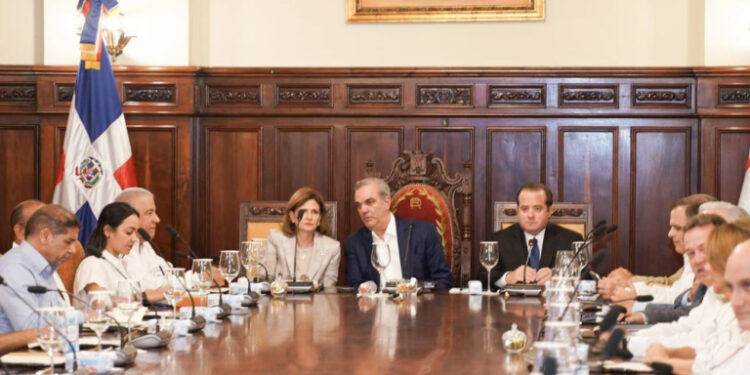 Presidente Luis Abinader convoca Consejo de Ministros extendido para trazar prioridades del Gobierno en 2026