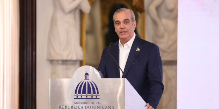 Presidente Abinader asegura que la Línea 2C del Metro cumple estándares de seguridad y está lista para iniciar operaciones