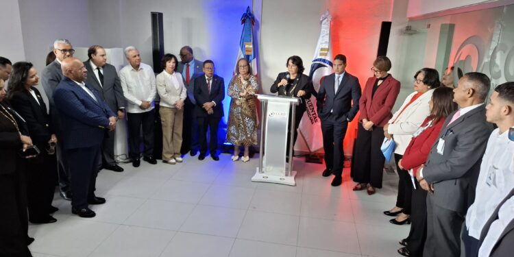 Cámara de Cuentas inaugura primera oficina regional en Santiago para fortalecer fiscalización de los gobiernos locales en la región Norte
