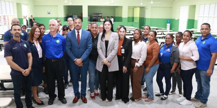 INFOTEP inicia programa de carreras técnicas en el Politécnico CEPROR en Villa Tapia