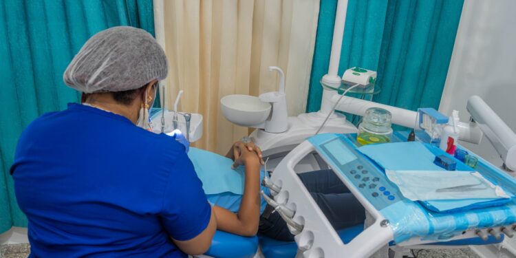 INABIE pone en servicio un nuevo módulo de salud bucal en Nagua para beneficiar a más de 1,620 estudiantes