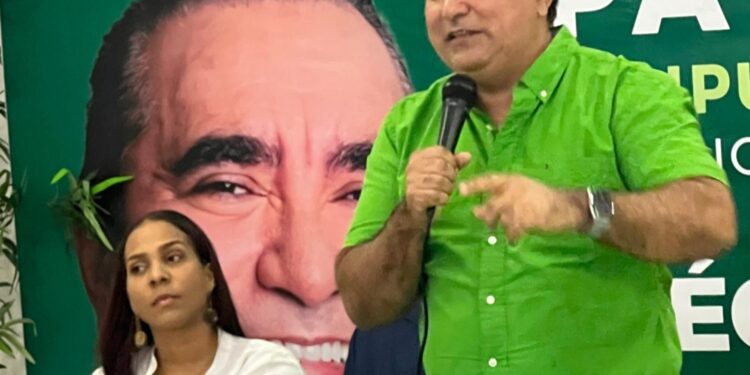 Víctor Pavón califica como abuso de Betty no pagar prestaciones a ex empleados Alcaldía SDN
