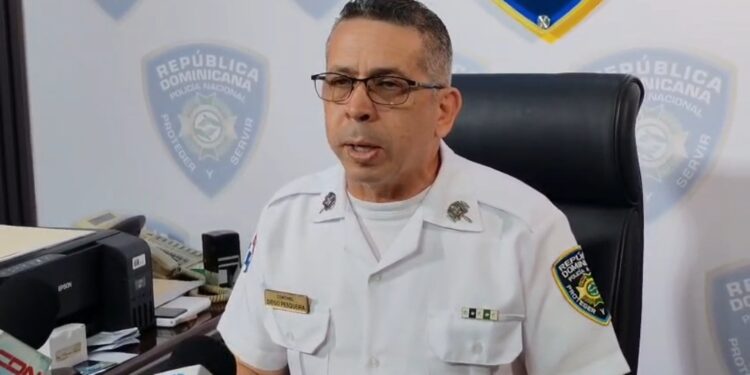 PN persigue presuntos autores de asesinatos y heridas en Villa Mella. Identifica algunos