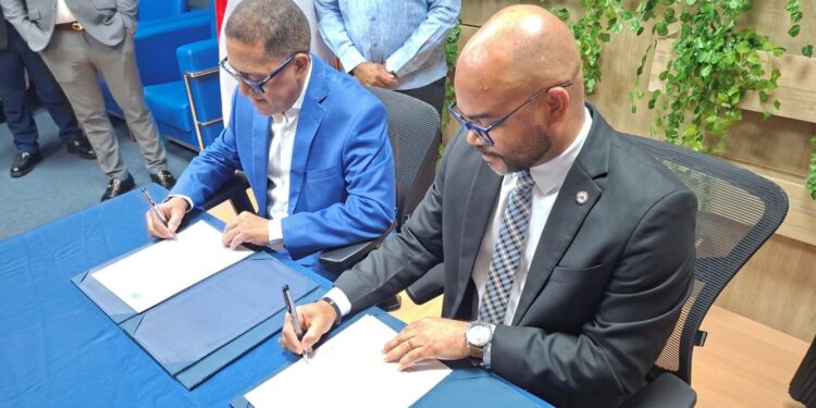 Infraestructura Escolar lanza programa informativo a través de Edumas Radio-Televisión Educativa