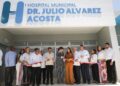 Raquel Peña y director del SNS entregan renovado hospital municipal de Castañuelas