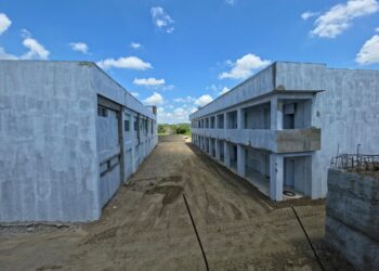 Infraestructura Escolar contacta avances de obras en Dajabón y dispone agilizar los trabajos