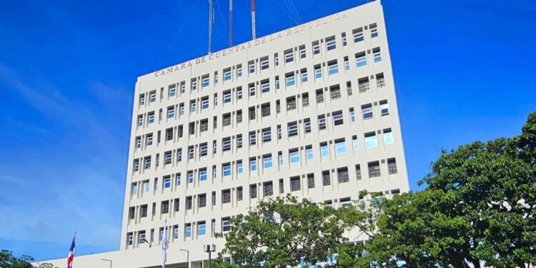 Cámara de Cuentas aprueba auditorías a la SIPEN, ASDN, EDEESTE e IDAC en su novena sesión ordinaria