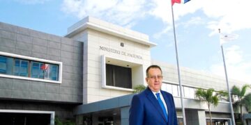 Plan de impulso económico amplía beneficios educativos y aumenta el apoyo a familias con personas con discapacidad
