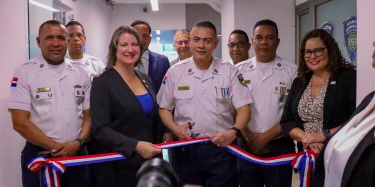 Policía Nacional inaugura Centro de Ciberinteligencia para fortalecer combate al cibercrimen en el país