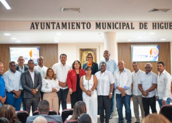CCRD impulsa transparencia y la rendición de cuentas municipal en la región Este mediante el SICEEP