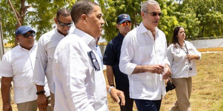 Infraestructura Escolar presentará al presidente Luis Abinader plan especial de edificaciones escolares de la provincia Independencia, la próxima semana