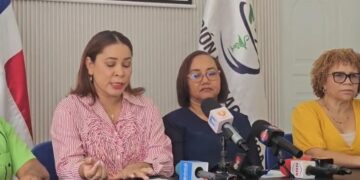 Farmacéuticos, supervisores y auxiliares de Promese/CAL junto a CONSALUD marcharan al Palacio Nacional el 15 de julio por falta de soluciones a demandas
