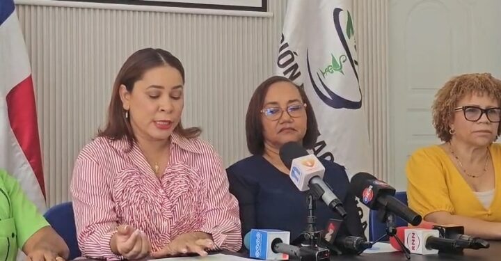 Farmacéuticos, supervisores y auxiliares de Promese/CAL junto a CONSALUD&nbsp; marcharan al Palacio Nacional el 15 de julio por falta de soluciones a demandas