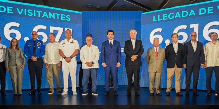 Turismo informa, rompe récords en llegadas con 6.6 millones de visitantes, rumbo a cerrar con 12 millones.