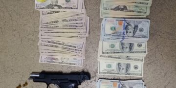Policía Nacional esclarece falso robo en Villa González; arresta denunciante y recupera más de US$33 mil