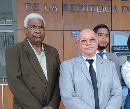 Abogado solicita a la Cámara de Cuentas investigar administrativa y financiera del Colegio de Abogados