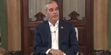 Presidente Abinader afirma gobierno escucha preocupaciones de población y mantiene compromiso con consenso y estabilidad social